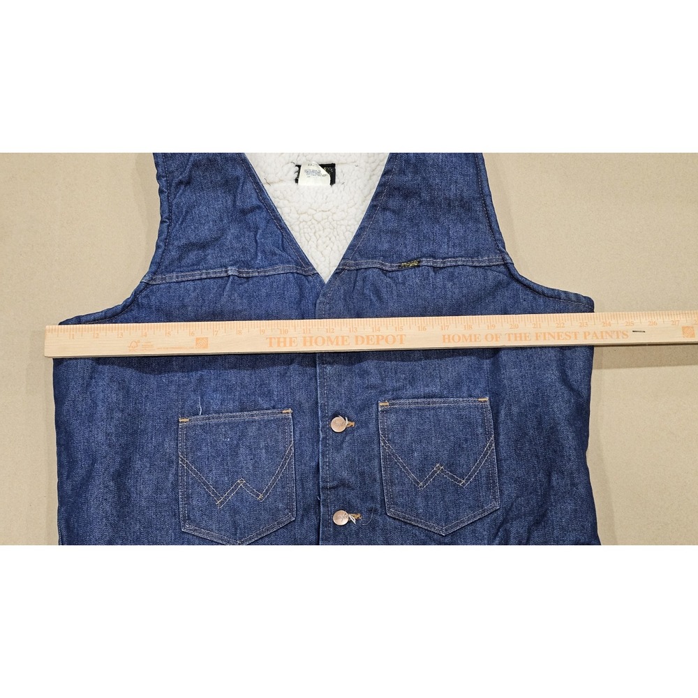 Wrangler Denim Vest Men Size XL Blue Sherpa Lined No Fault VL200NV 70s Cowboy - Picture 7 of 12